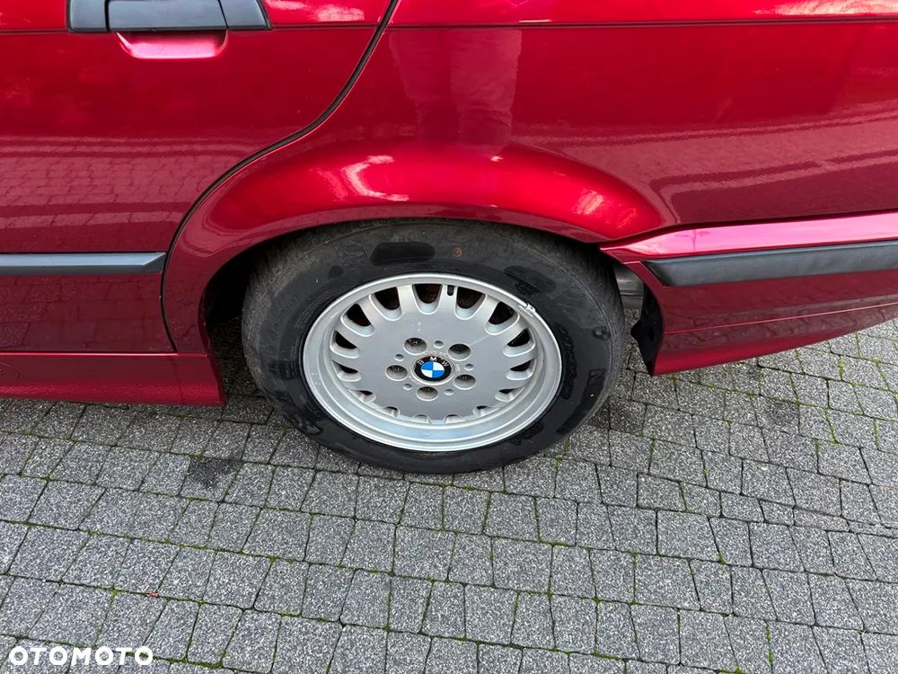 BMW Seria 3 316i - 14