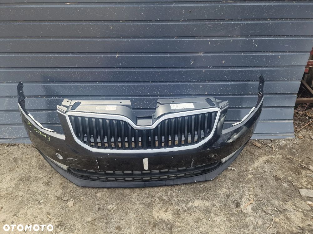 24/ zderzak przedni skoda octavia III - 1