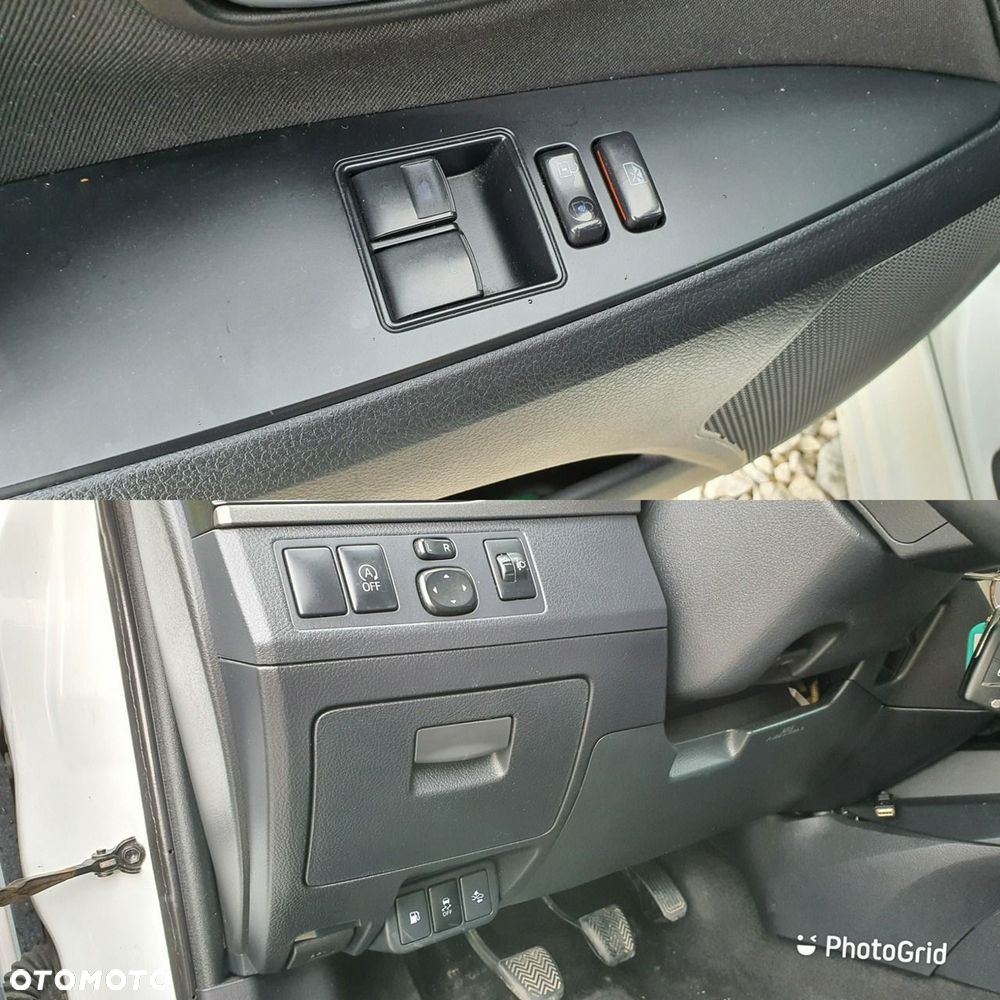Toyota Avensis - 14