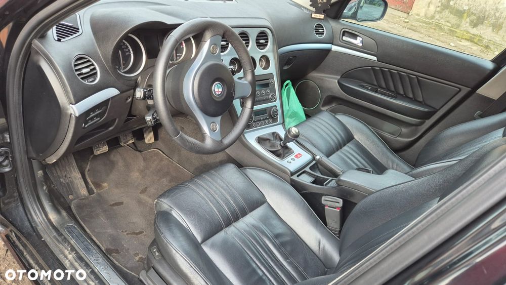 Alfa Romeo 159 - 6