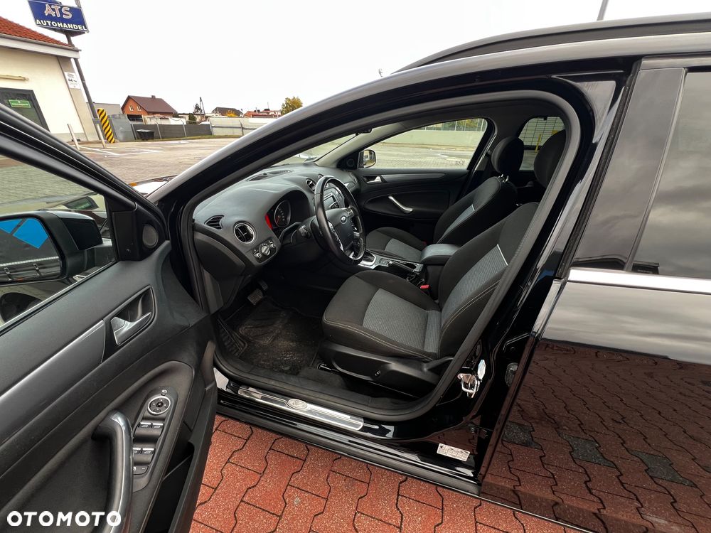 Ford Mondeo 2.0 TDCi Titanium - 24