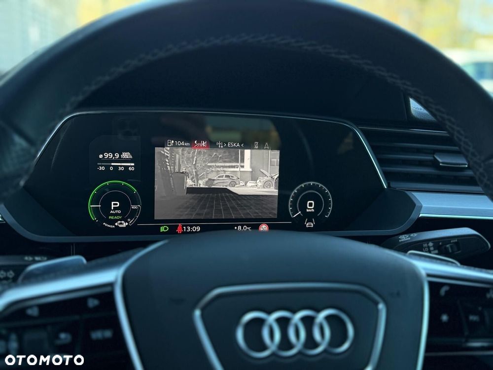 Audi e-tron Sportback 55 Quattro S Line - 37