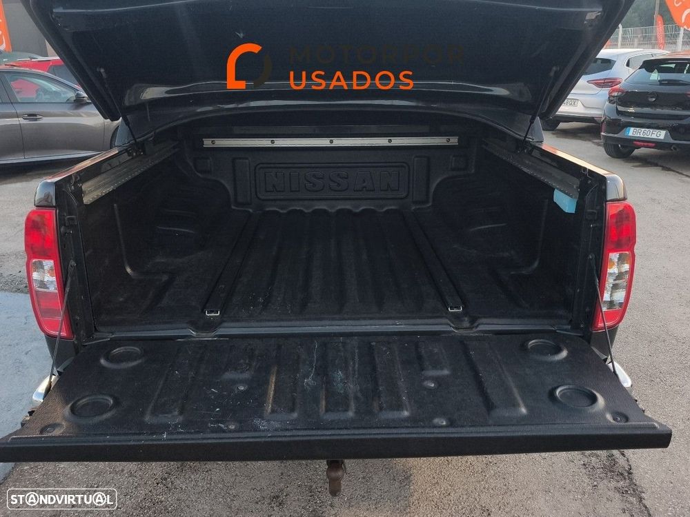 Nissan Navara 2.5 dCi CD LE - 6