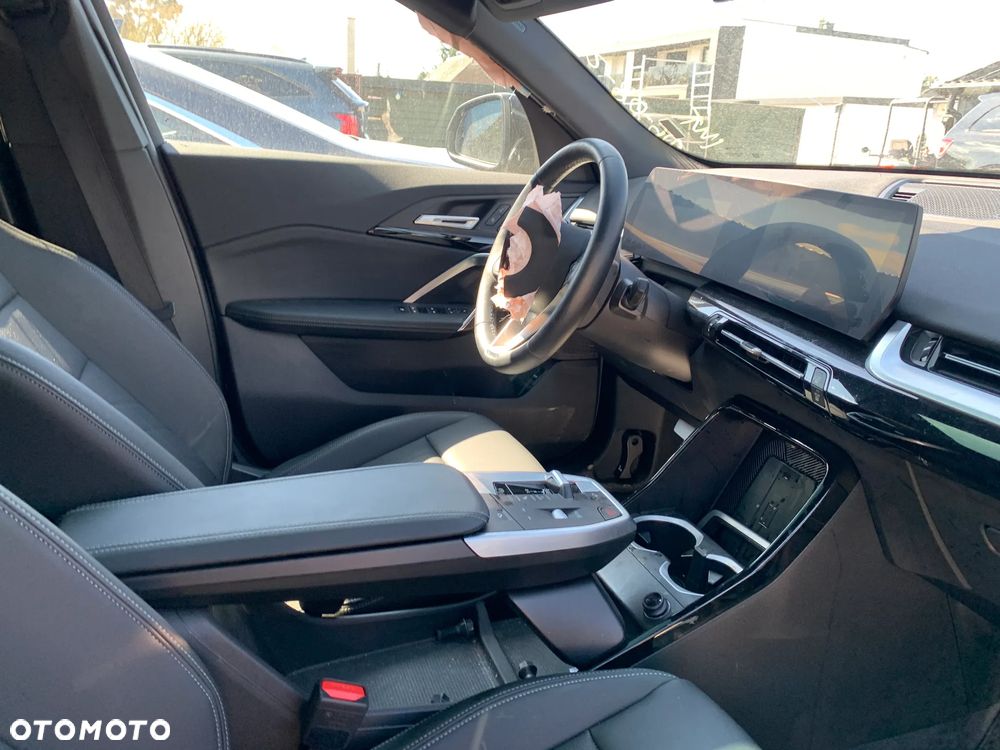 BMW X2 - 11
