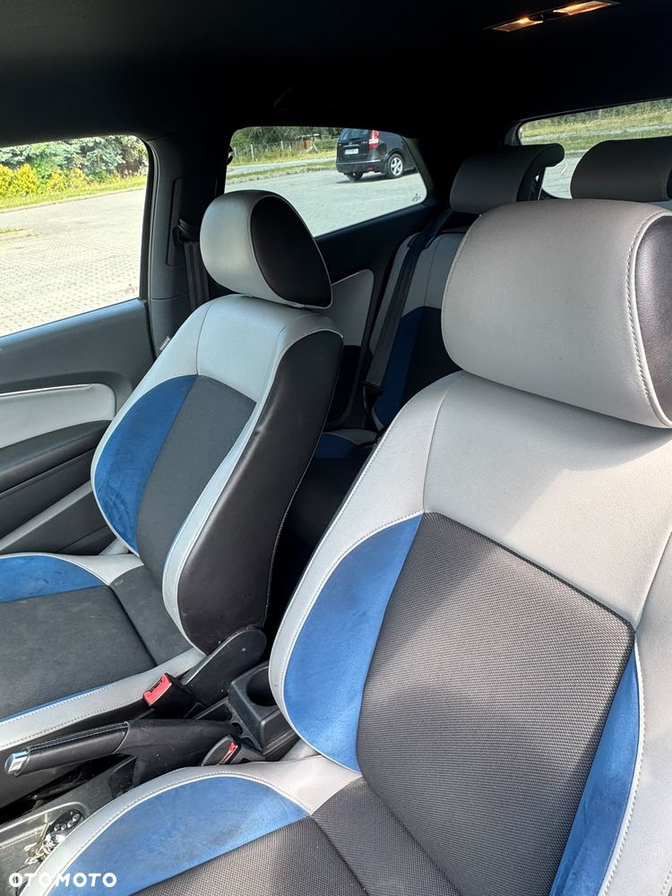 Volkswagen Polo 1.4 TSI ACT BlueGT - 18