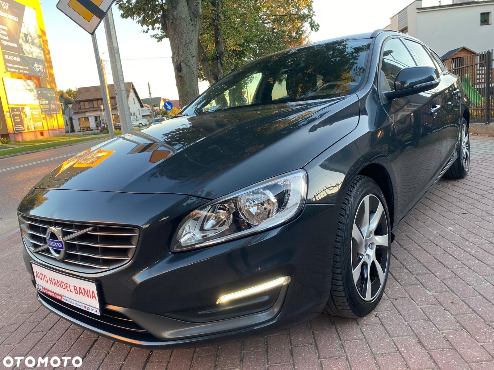 Volvo V60 D3 Edition - 16