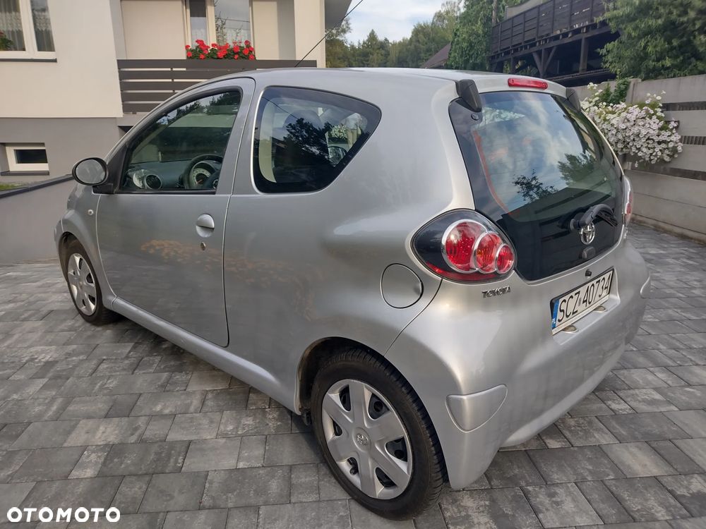 Toyota Aygo - 5