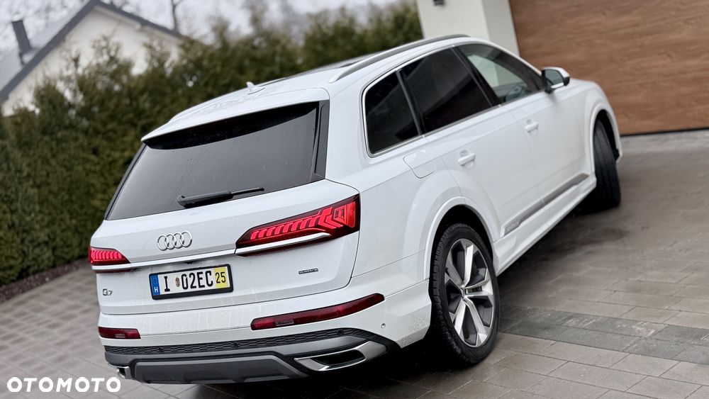 Audi Q7 55 TFSI quattro tiptronic S line - 5