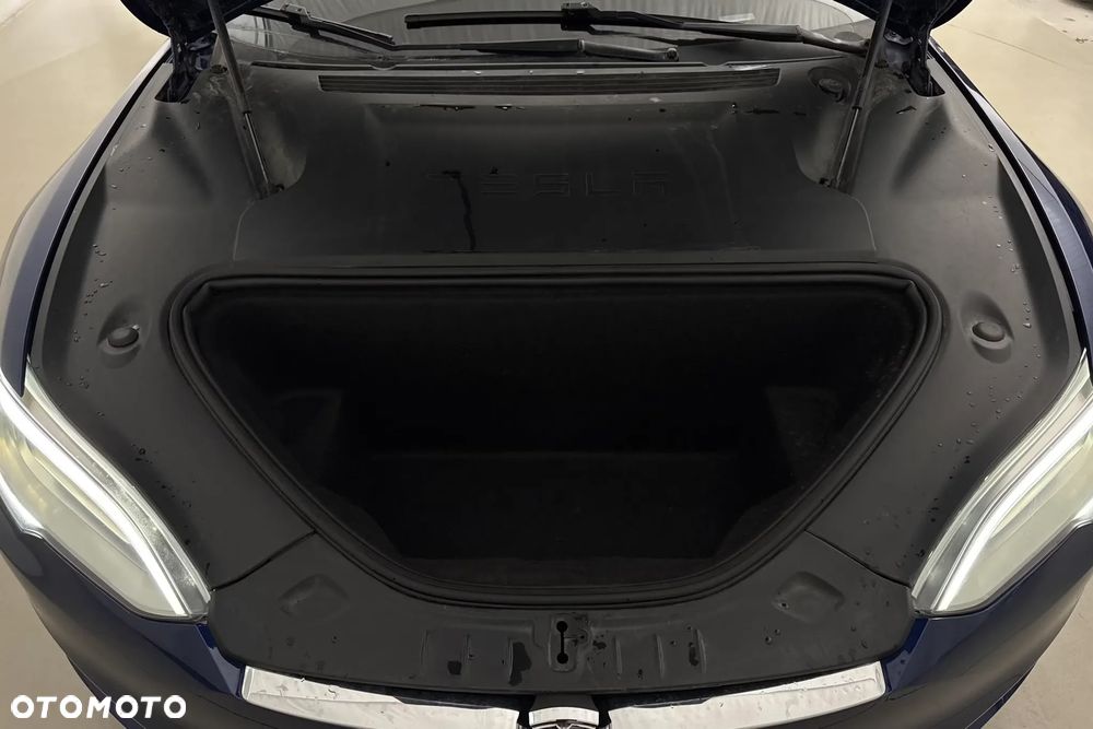 Tesla Model S Long Range Plus - 9