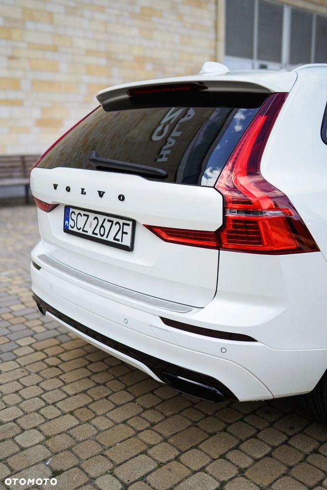 Volvo XC 60 T5 AWD Geartronic RDesign - 8