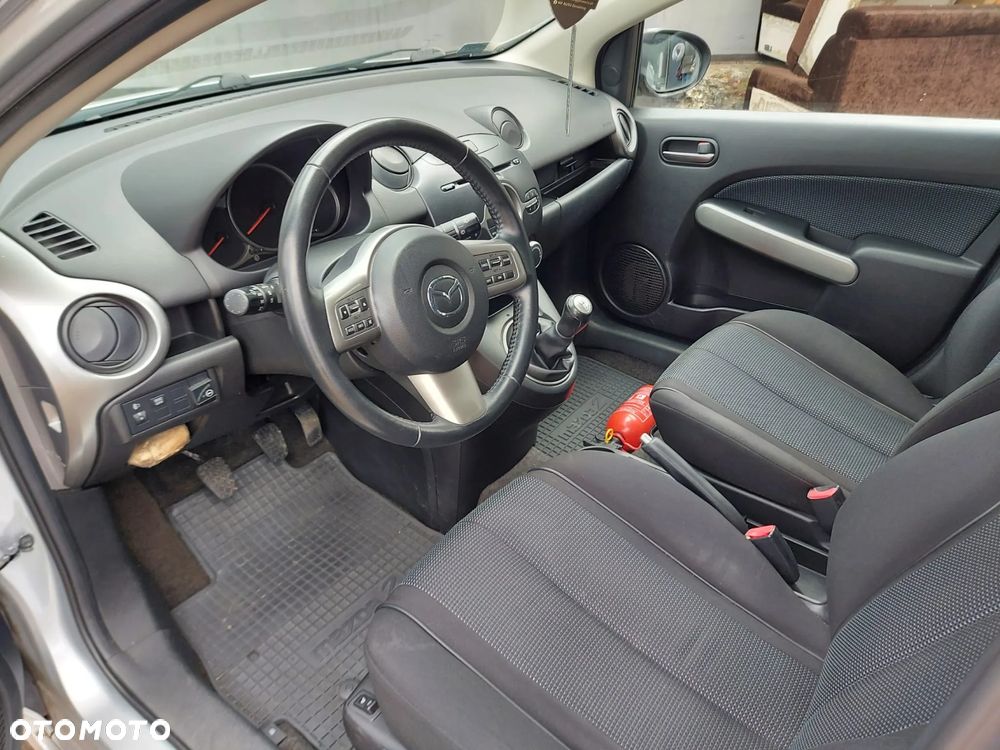 Mazda 2 1.5 Sport - 13