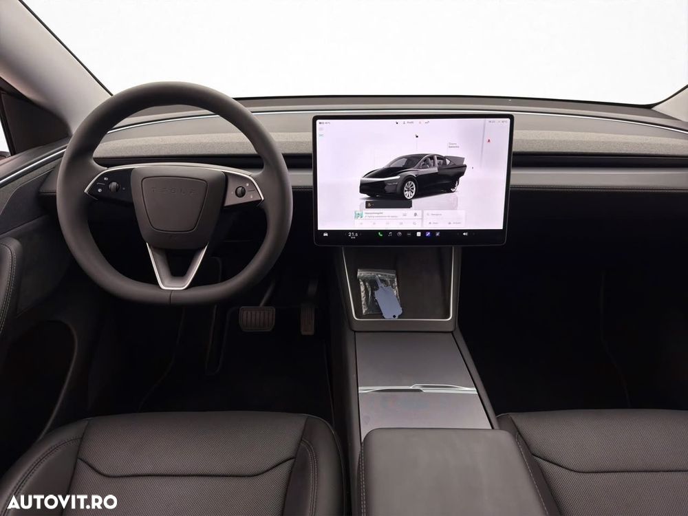 Tesla Model Y Long Range Dual Motor AWD - 15