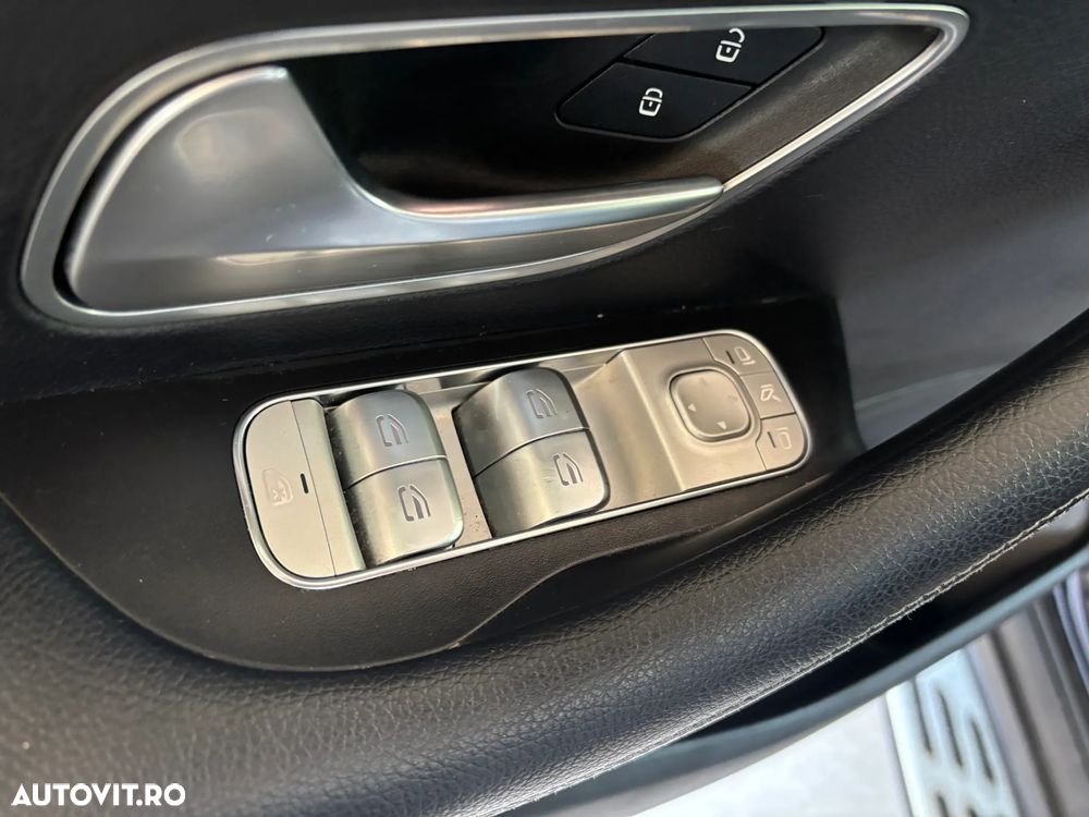 Mercedes-Benz GLE 350 4MATIC - 31