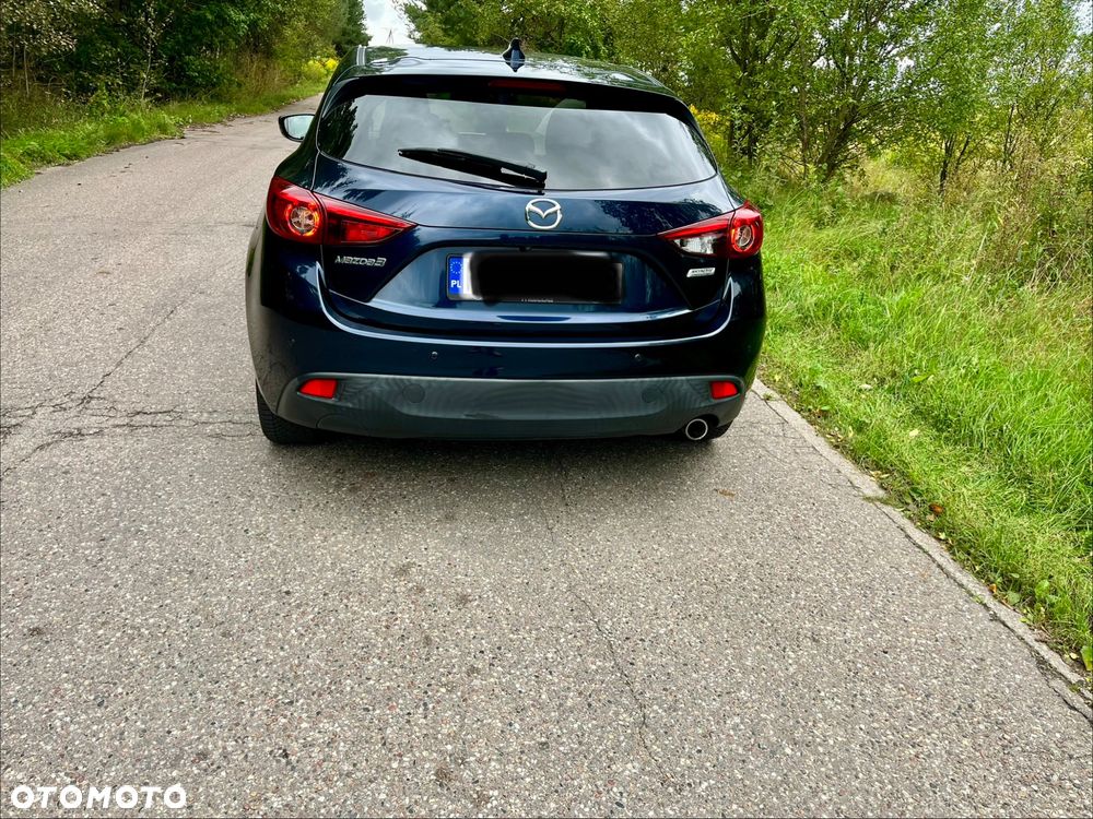Mazda 3 - 10
