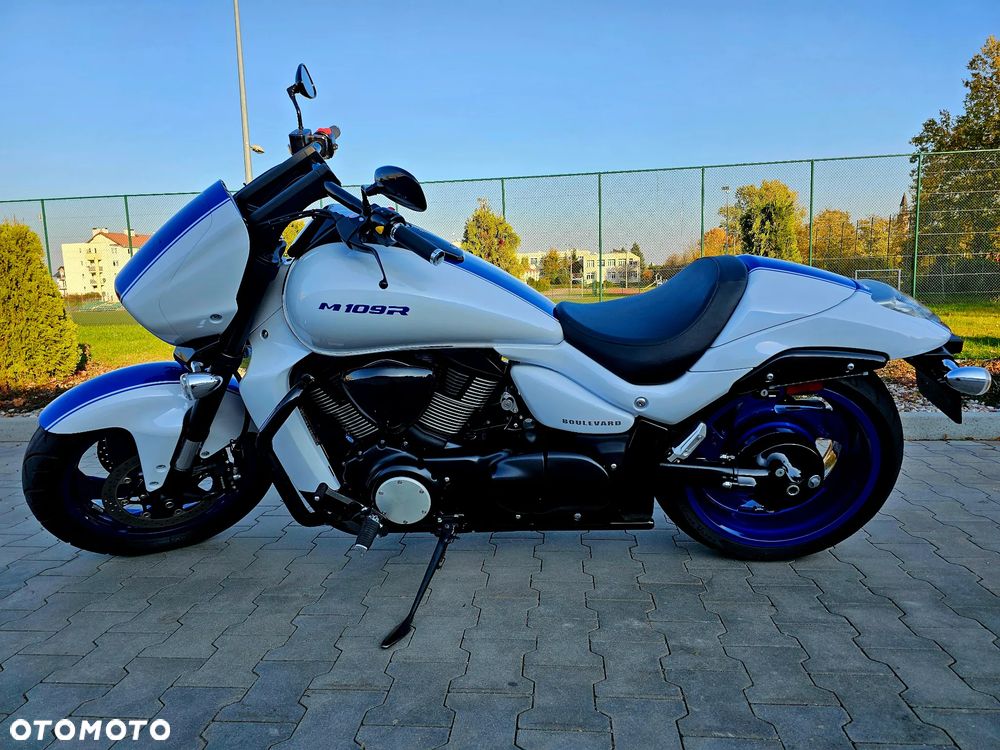 Suzuki Boulevard - 10