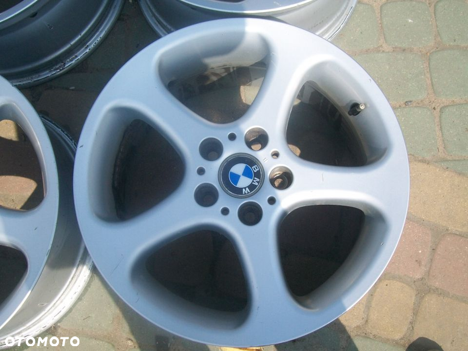 Felgi aluminiowe BMW 18 5x120 x3 X5 IS48 seri 3 - 5