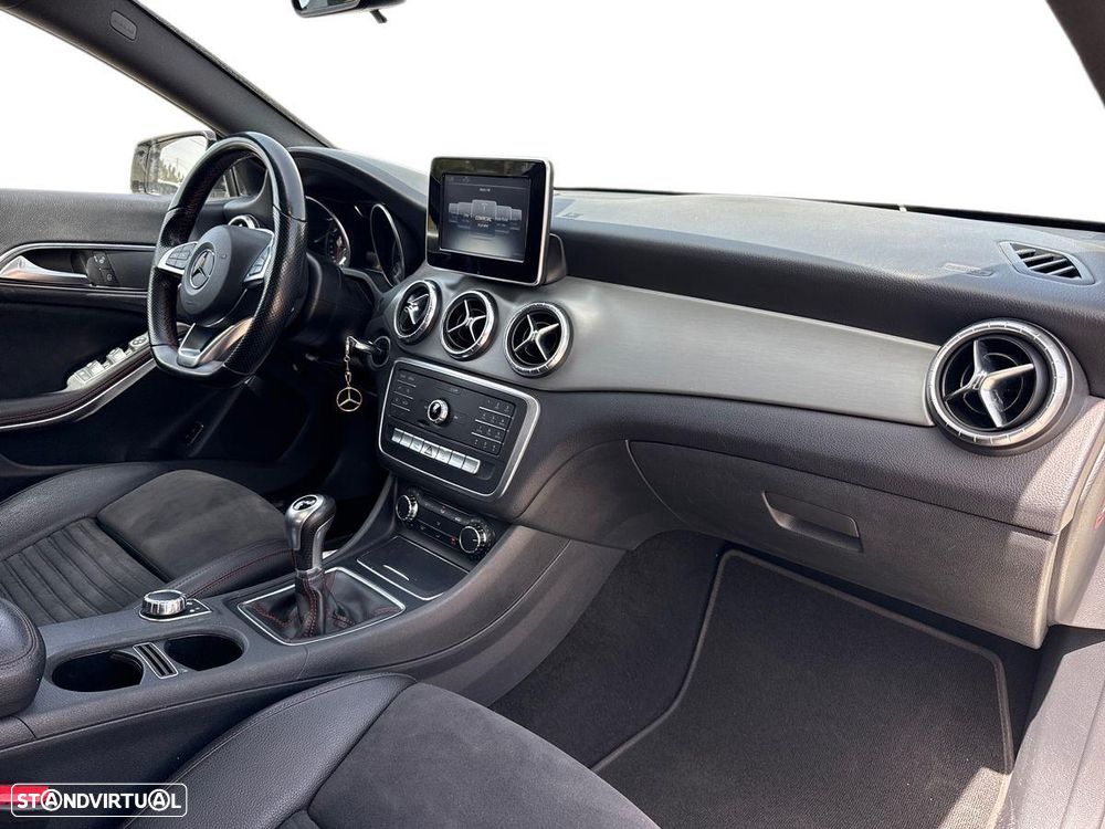 Mercedes-Benz CLA 200 d AMG Line - 15