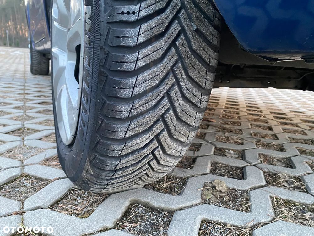 Dacia Sandero SCe 75 Acces - 17