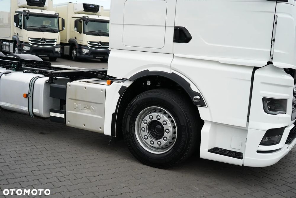 MAN TGX / 26.510 / GX / ACC / E 6 / RETARDER / BDF / OŚ SKRĘTNA / 7,15 M , 7,45 M - 38