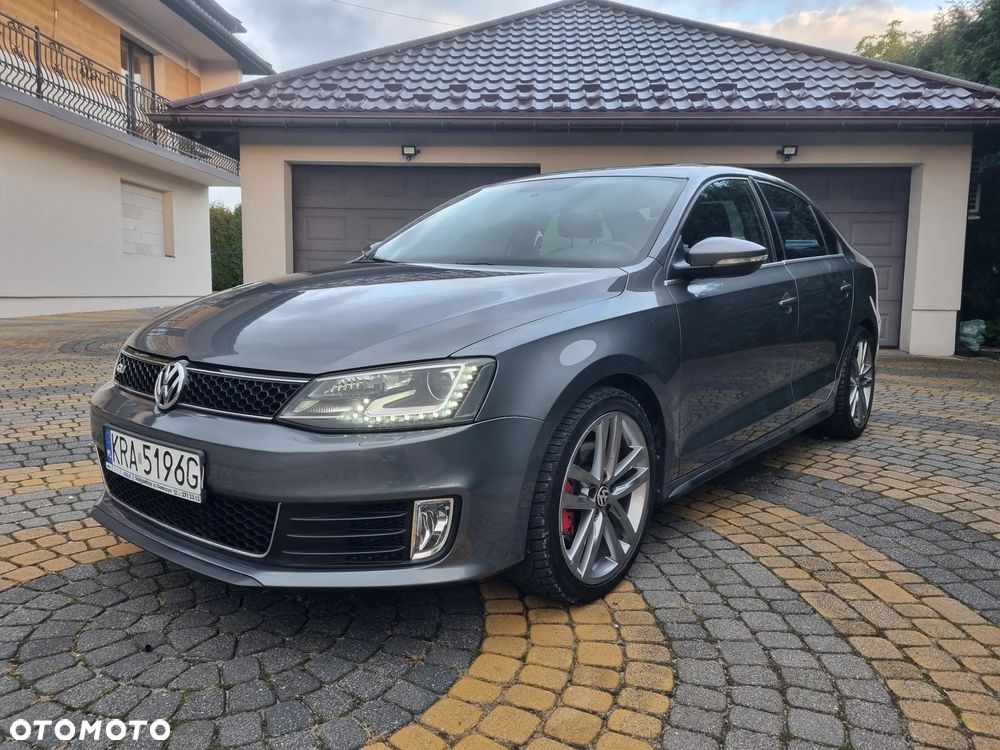 Volkswagen Jetta - 24
