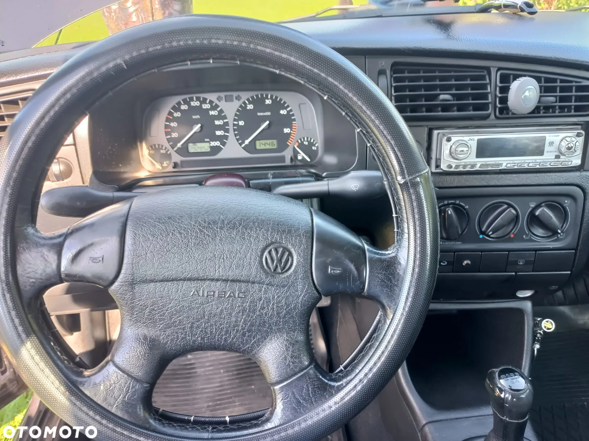 Volkswagen Golf 1.9 TD - 14