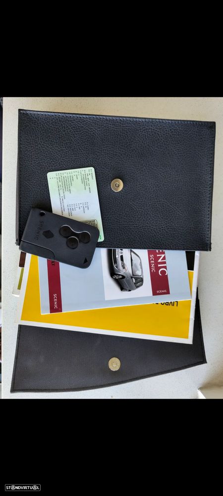 Renault Scénic 1.5 dCi Confort - 10