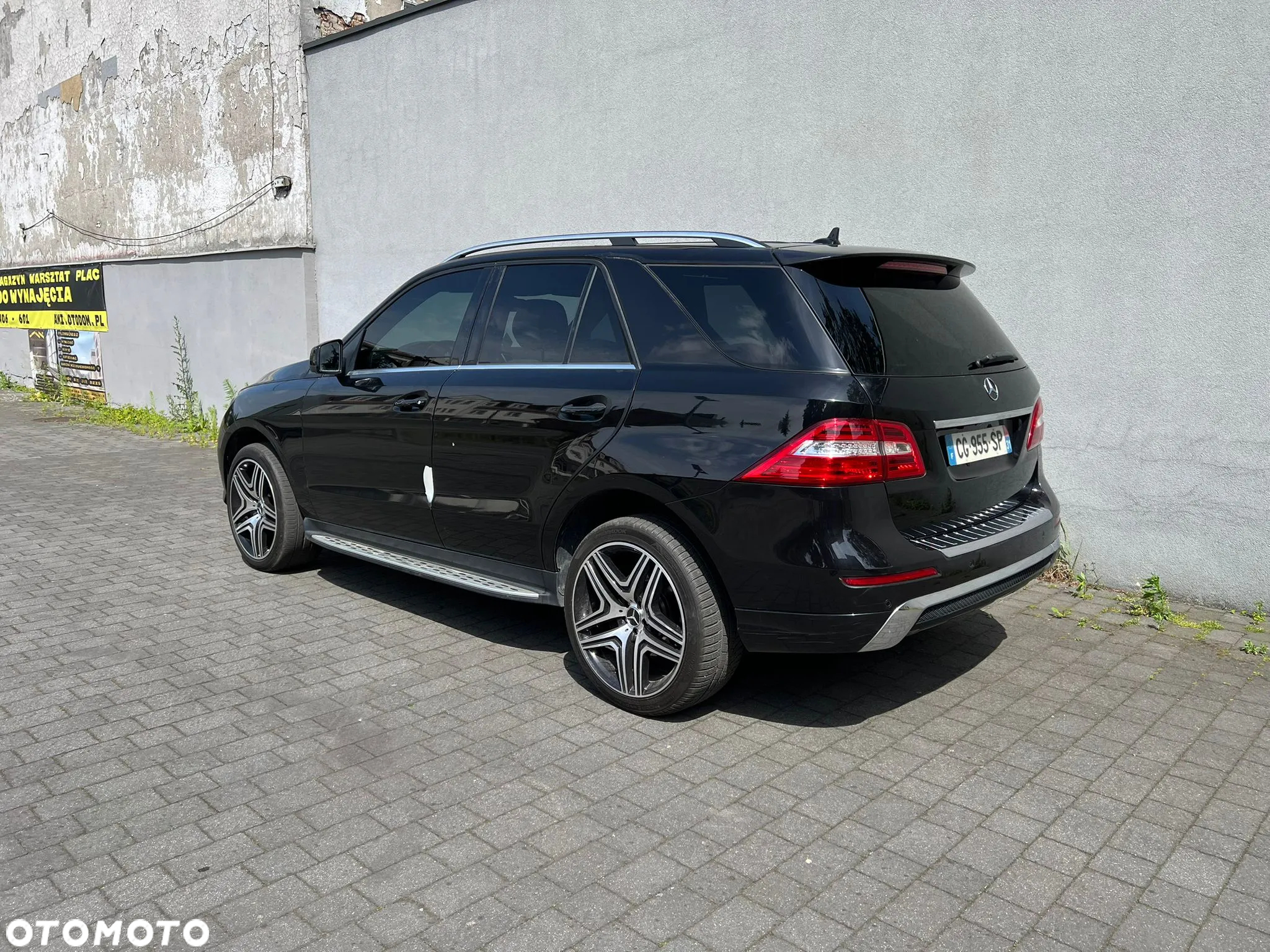 Mercedes-Benz ML 350 BlueTEC 4MATIC 7G-TRONIC Edition 1 - 5
