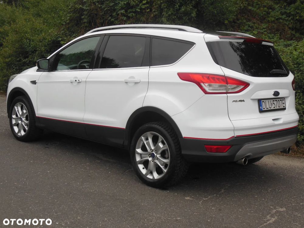Ford Kuga 2.0 TDCi 4x4 Titanium - 4