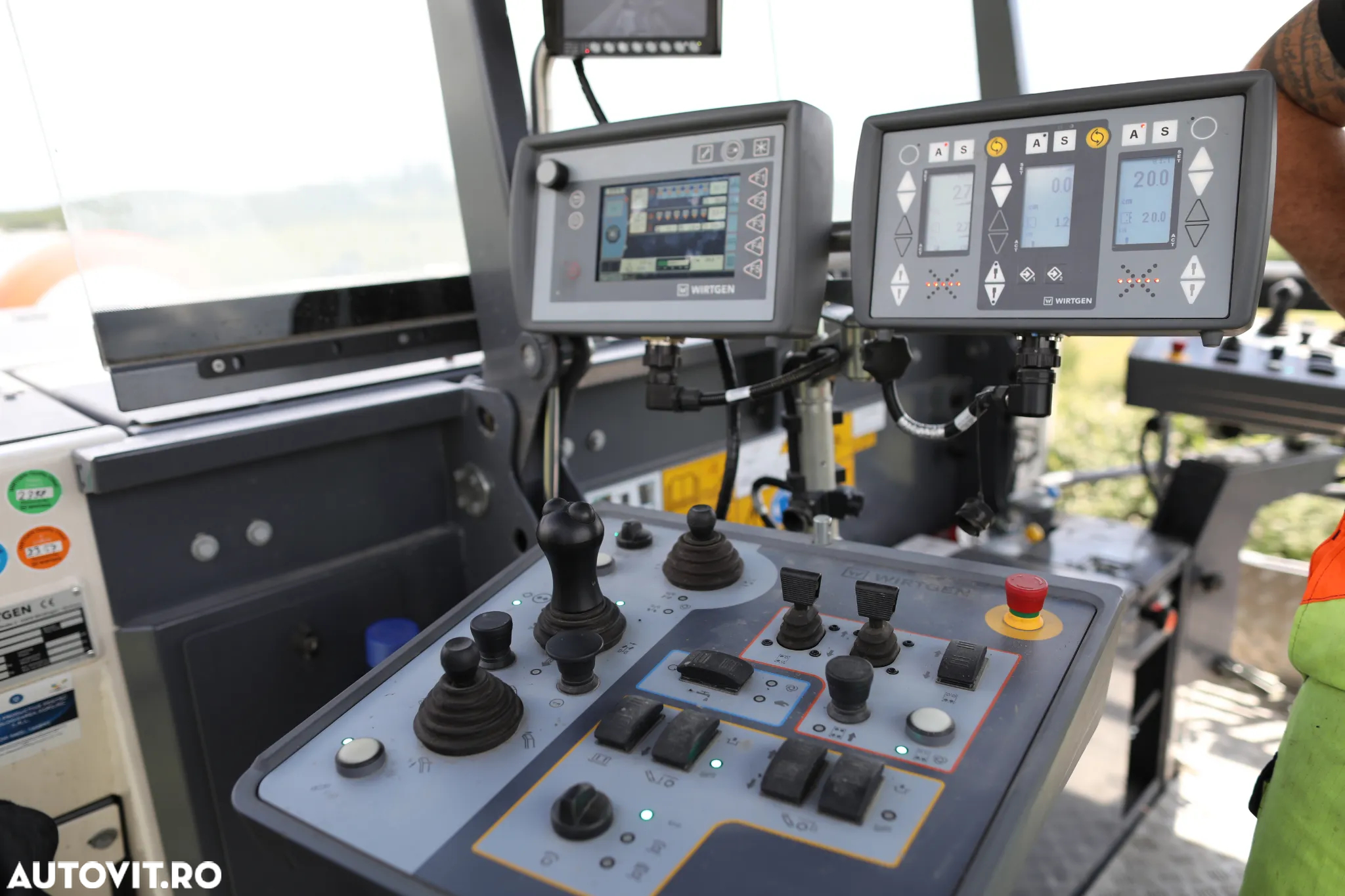Wirtgen W 240 CRi - 7