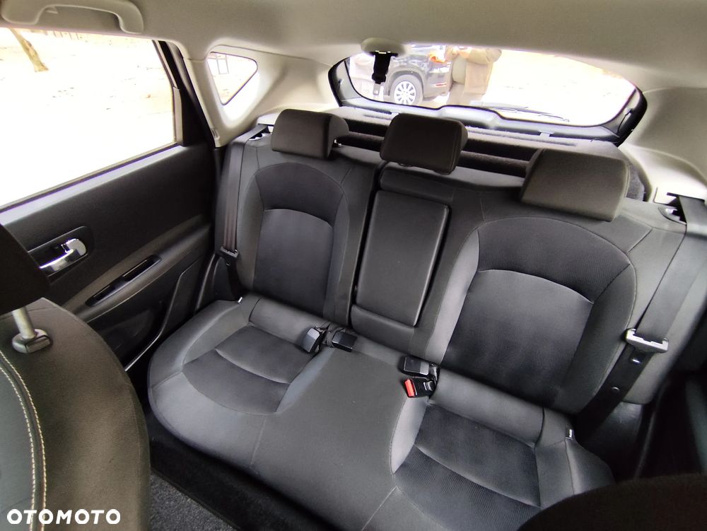 Nissan Qashqai - 22