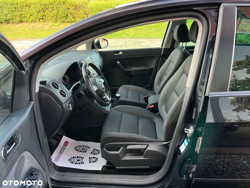 Volkswagen Golf Plus 1.2 TSI Team - 16