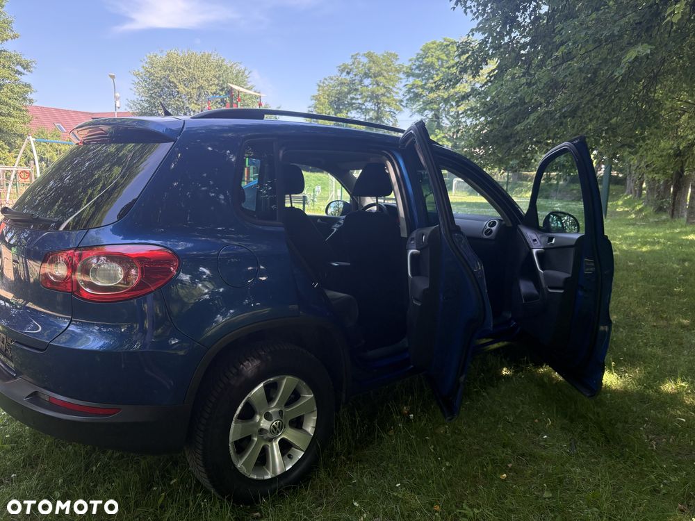 Volkswagen Tiguan - 6