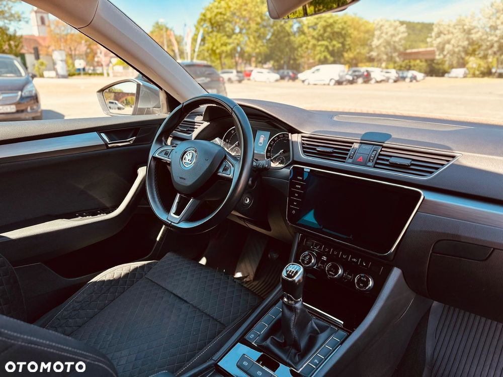 Skoda Superb 1.6 TDI GreenLine - 5