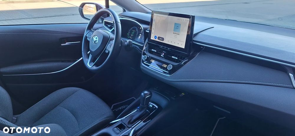 Toyota Corolla 1.8 Hybrid Comfort - 21