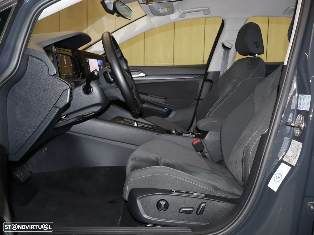 VW Golf 1.4 TSI e-Hybrid DSG - 23
