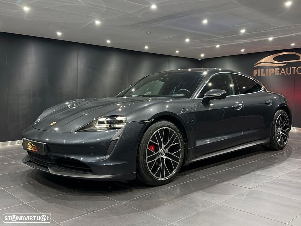 Porsche Taycan 4 - 1