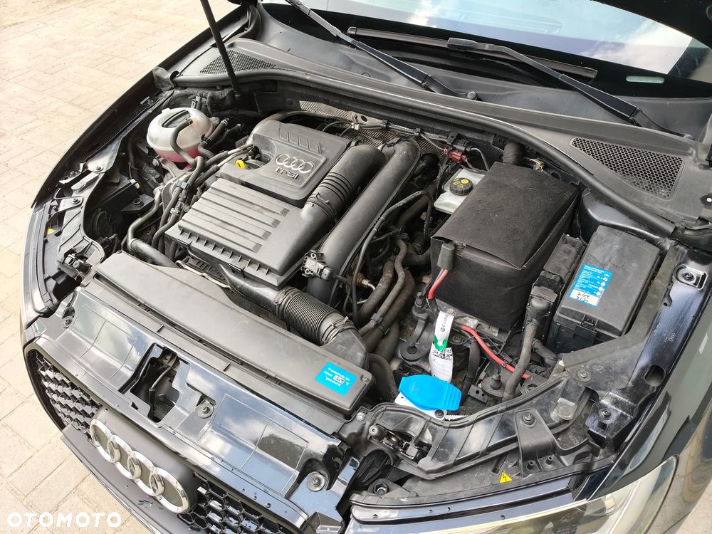 Audi A3 Sportback 1.4 TFSI S tronic Ambiente - 23