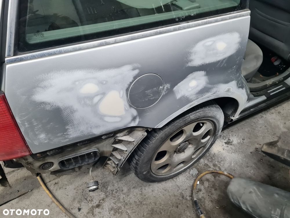 Volkswagen Passat - 10