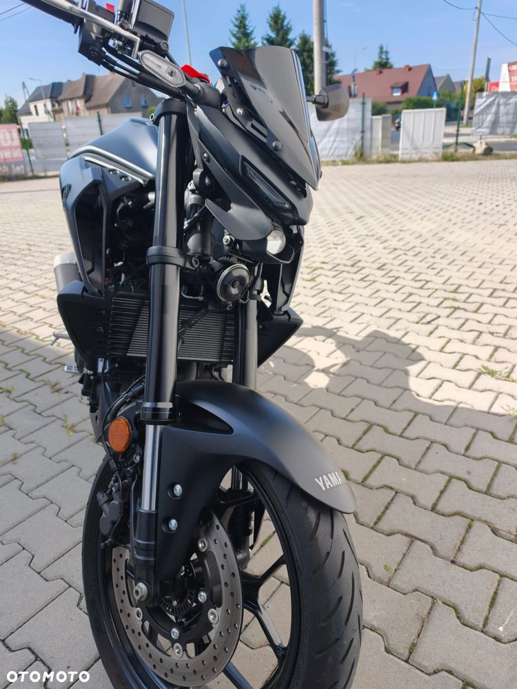 Yamaha MT - 5