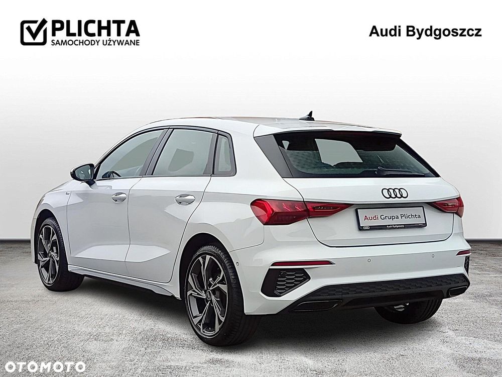 Audi A3 Sportback - 3