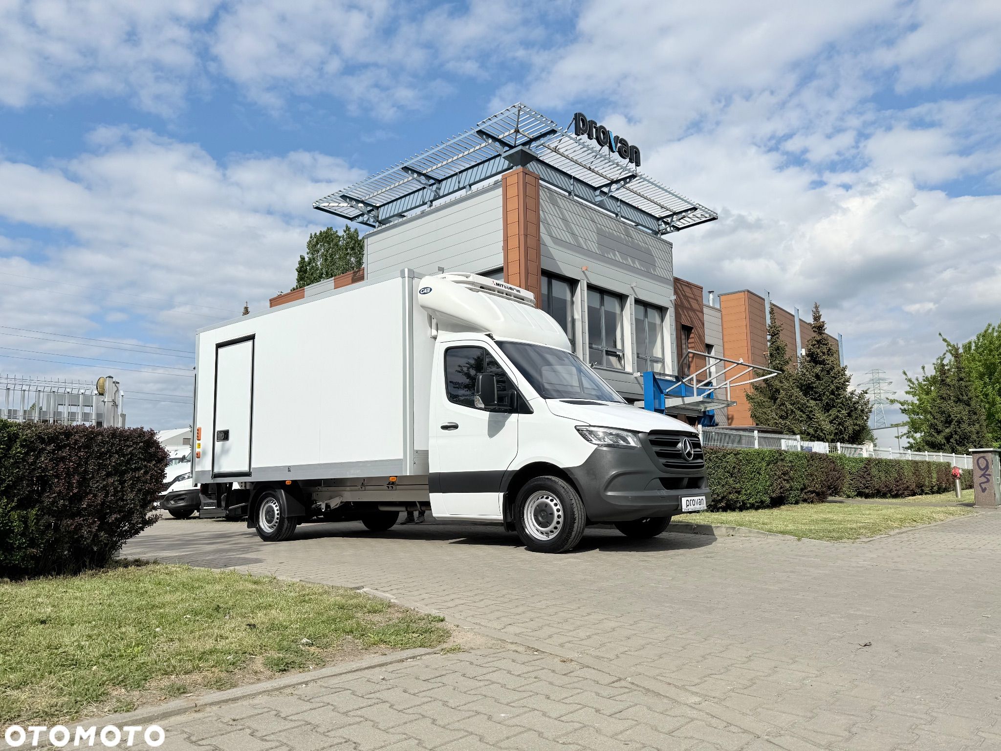 Mercedes-Benz SPRINTER 316 CDI AUTOMAT KONTENER 8ep CHŁODNIA / MROŹNIA WINDA - 1