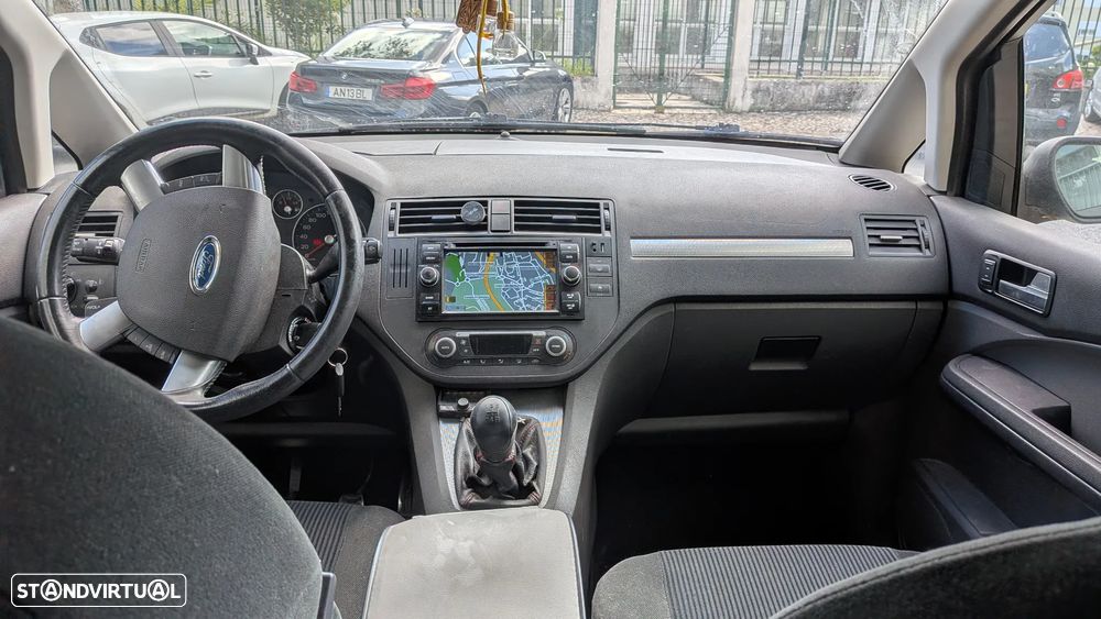 Ford Focus C-Max 1.6 TDCi Ghia — fotografia 8