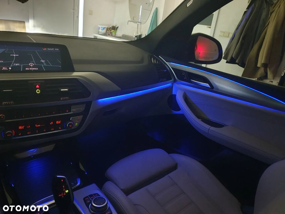 BMW X3 xDrive30i Luxury Line - 15