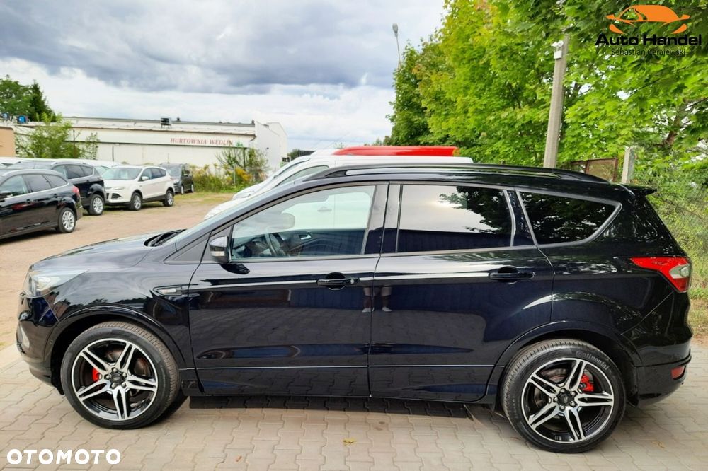 Ford Kuga 1.5 EcoBoost 2x4 ST-Line - 14