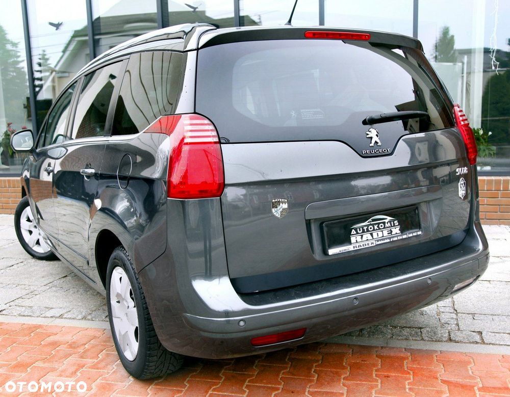 Peugeot 5008 - 29