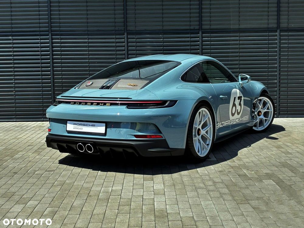 Porsche 911 - 6