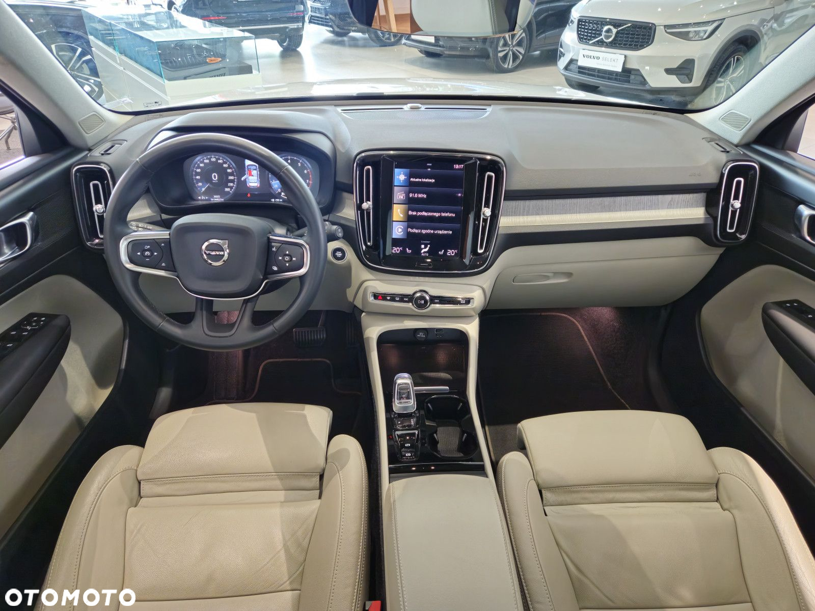 Volvo XC 40 - 11