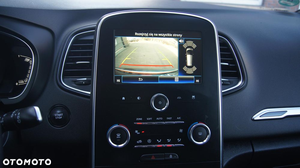 Renault Grand Scenic - 23