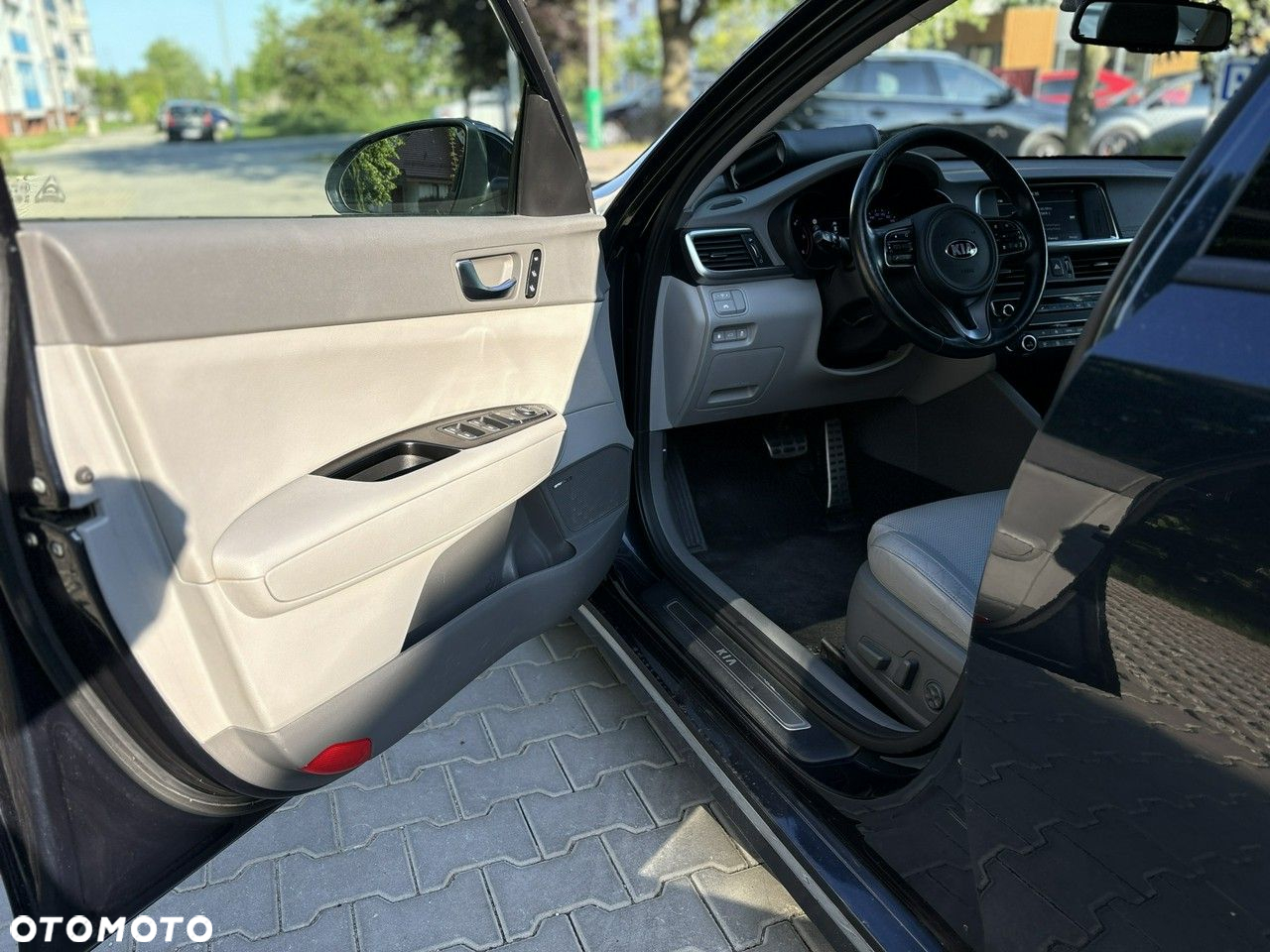 Kia Optima - 13