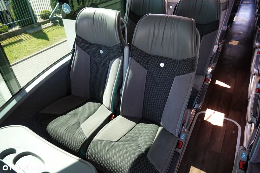 Mercedes-Benz TOURISMO /EURO 6 / SPROWADZONY / TURYSTYCZNY / AUTOMAT / BOGATE WYPOSAŻENIE / FOTELE LUX LINE/ - 28